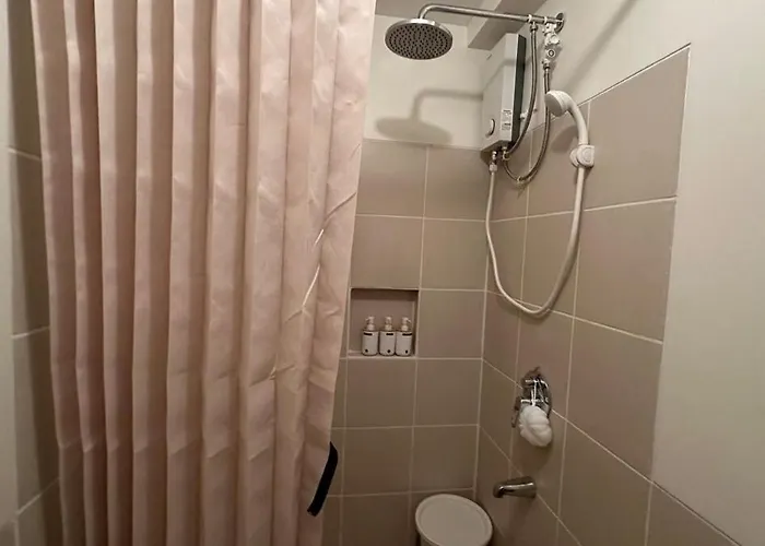 Cozy Qc With Karaoke Pool & Fast Wifi Apartment