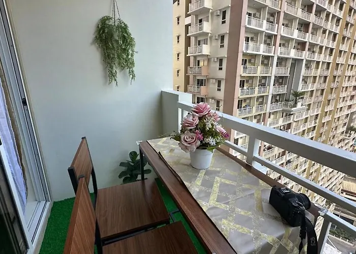 Apartment Cozy Qc With Karaoke Pool & Fast Wifi *
